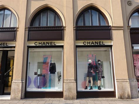 CHANEL BOUTIQUE MÜNCHEN Öffnungszeiten